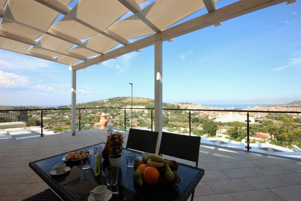 Country House Marj & Jo Resort Agropoli Exterior photo