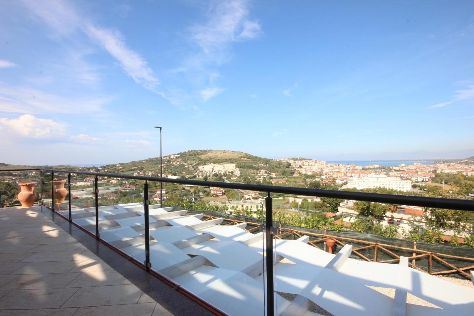 Country House Marj & Jo Resort Agropoli Exterior photo