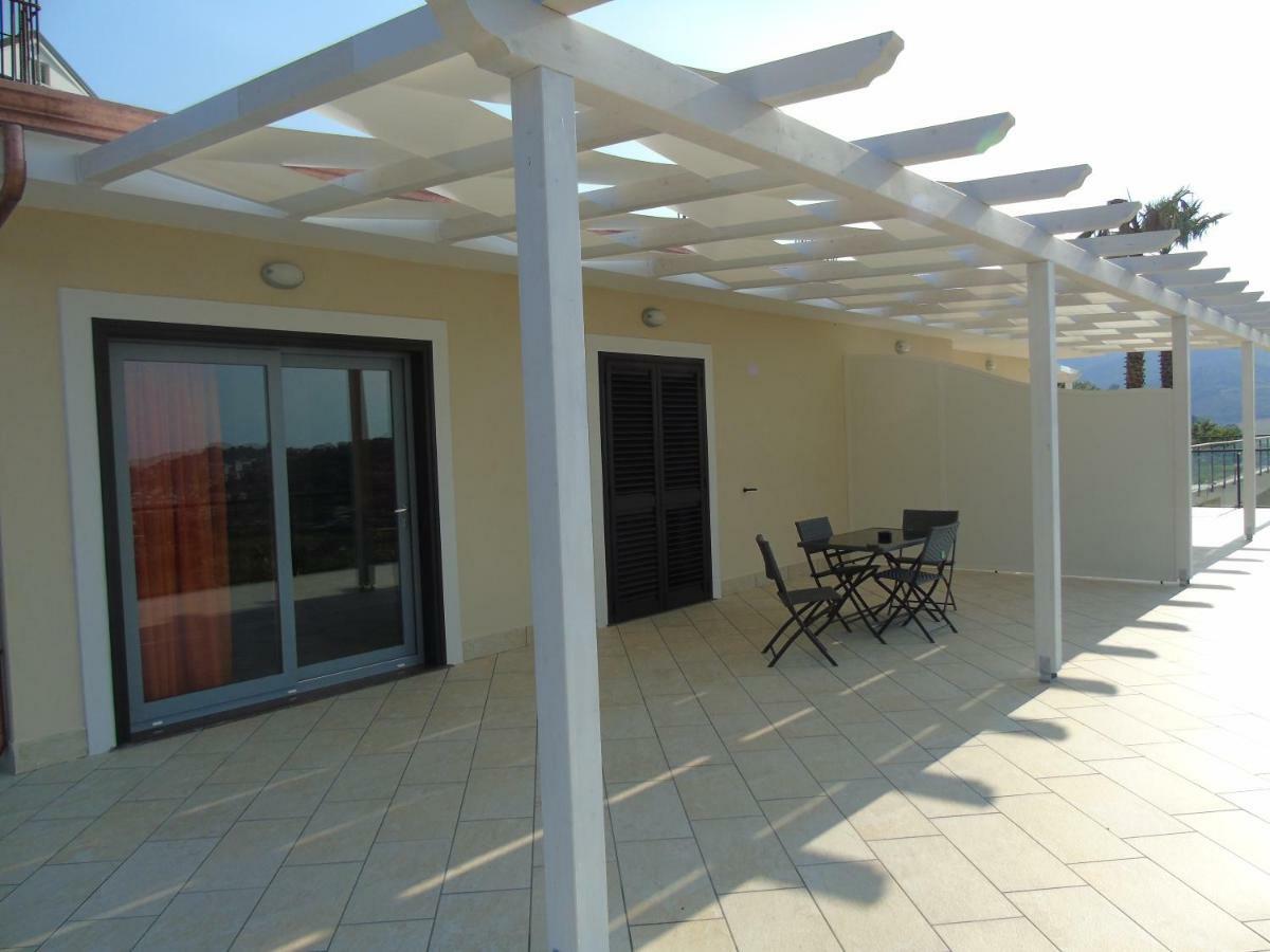 Country House Marj & Jo Resort Agropoli Exterior photo
